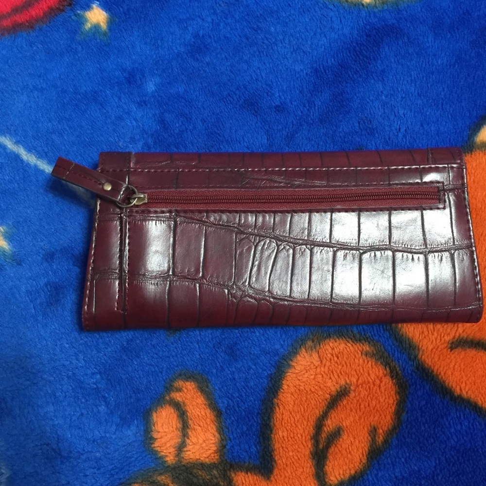 Relic Wallet - Picture 3 of 5